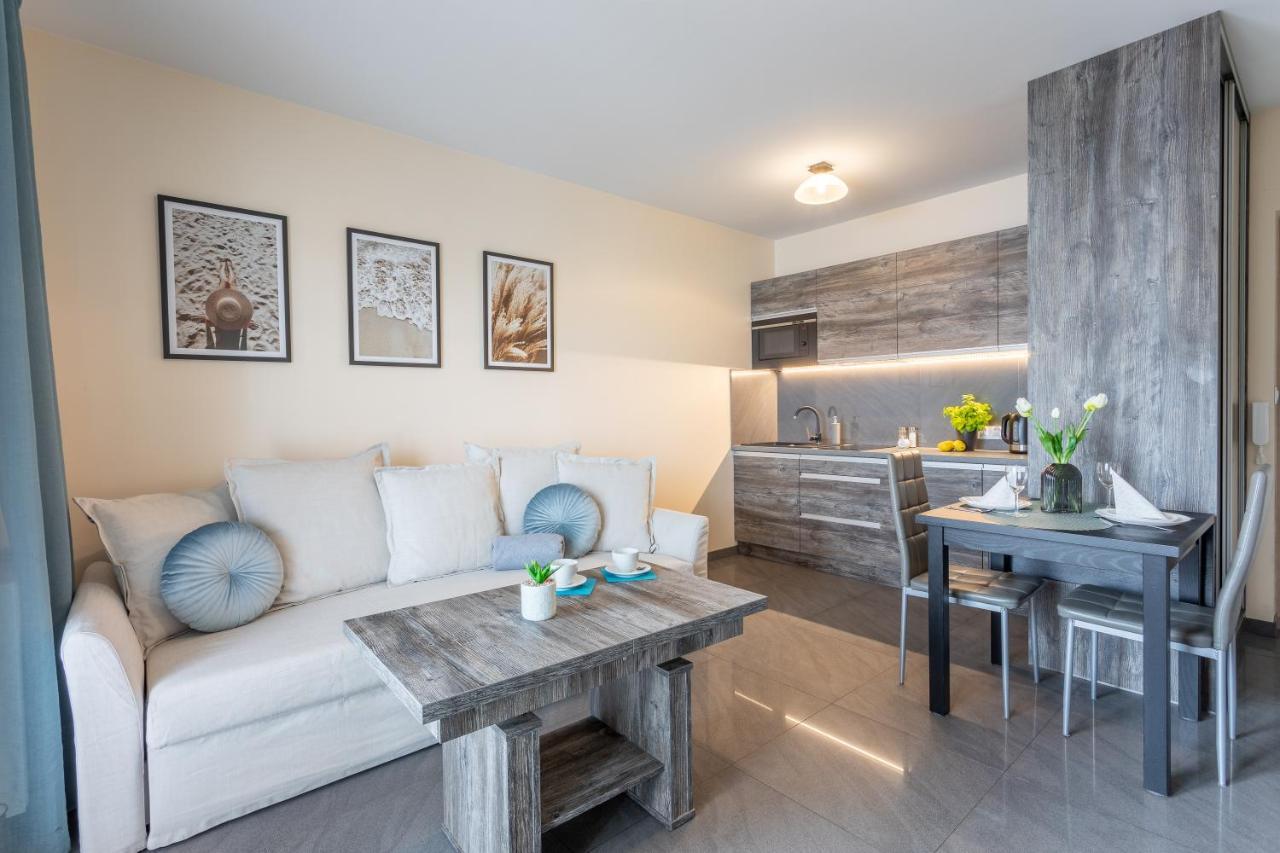 Ambria Rose Apartment ชวีโนวิชแจ ภายนอก รูปภาพ